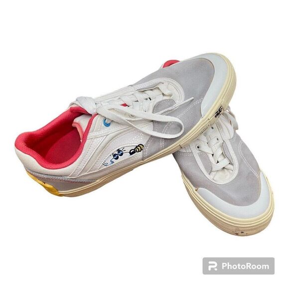 White and Red Men's Sneakers - Picture 2 of 11